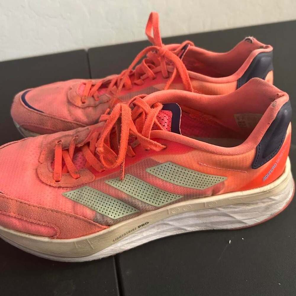 Adidas Adizero Boston 10 US 9 Turbo Pink Running Shoes
